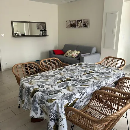 Les De La Colo Holiday home